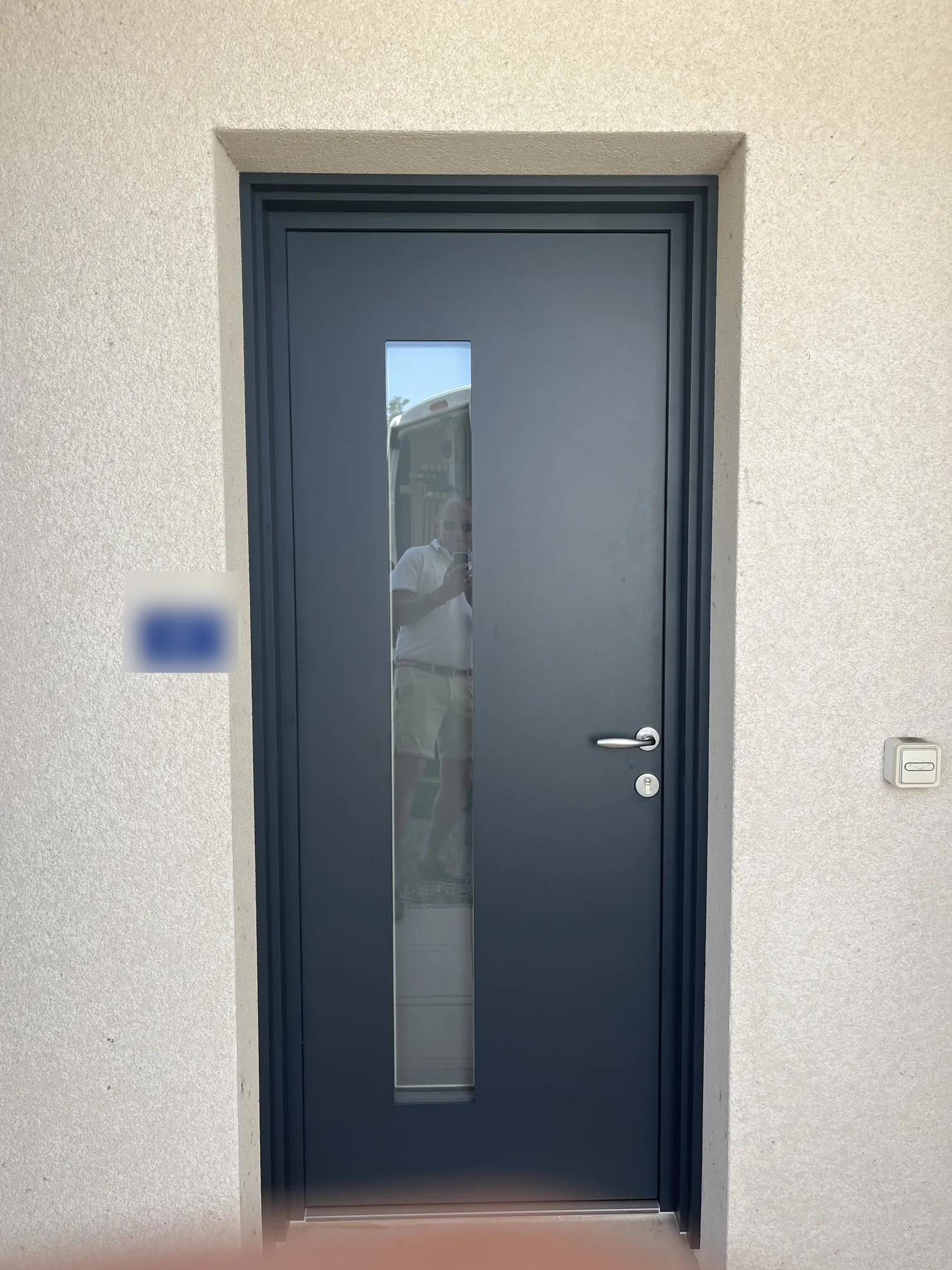 Porte d'entrée aluminium contemporaine